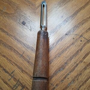 Vintage Wooden Handle Vegetable Peeler